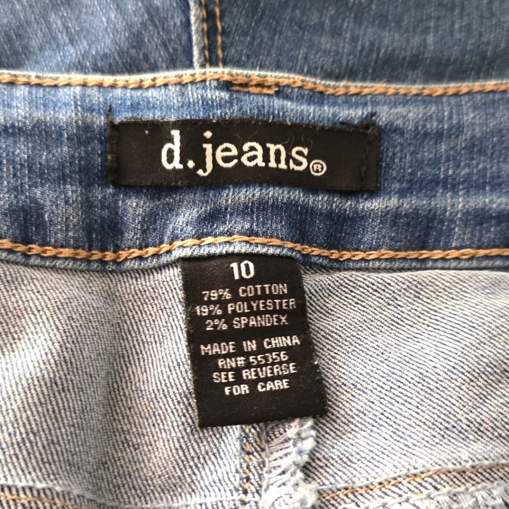 d.jeans Denim Blue Women's Shorts - Picture 3 of 3